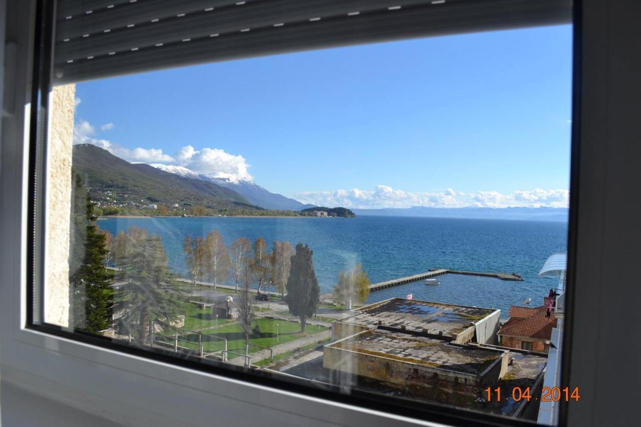 Ristevski Apartments Ohrid Rum bild