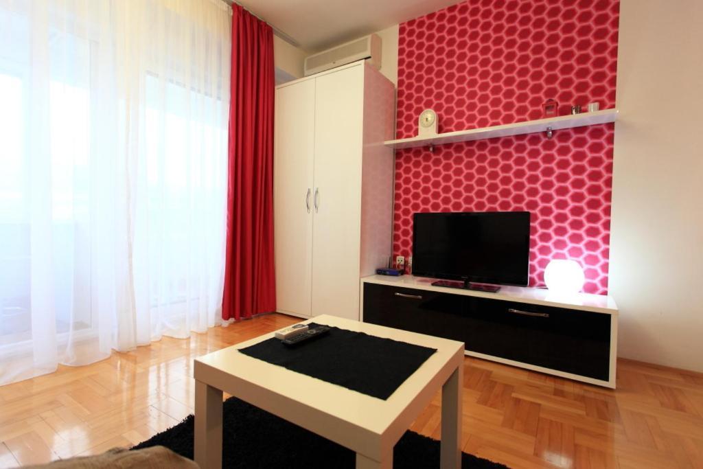 Ristevski Apartments Ohrid Rum bild